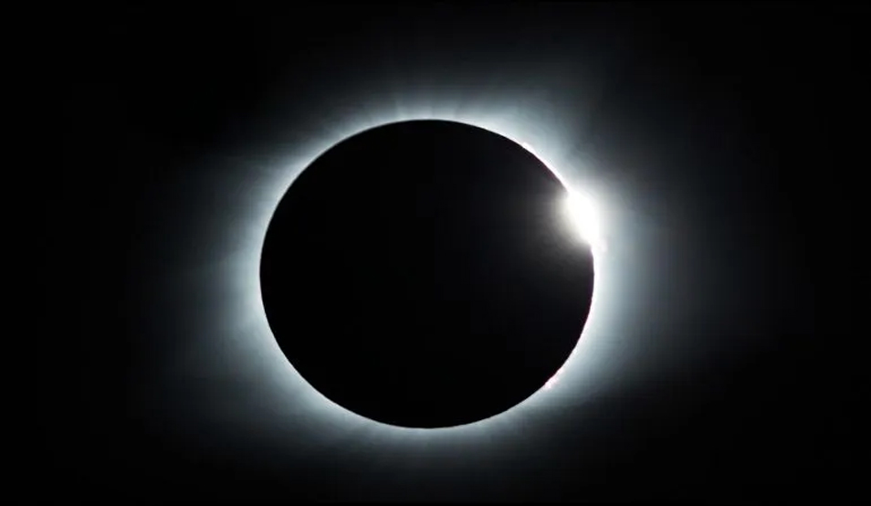 ECLIPSE SOLAR